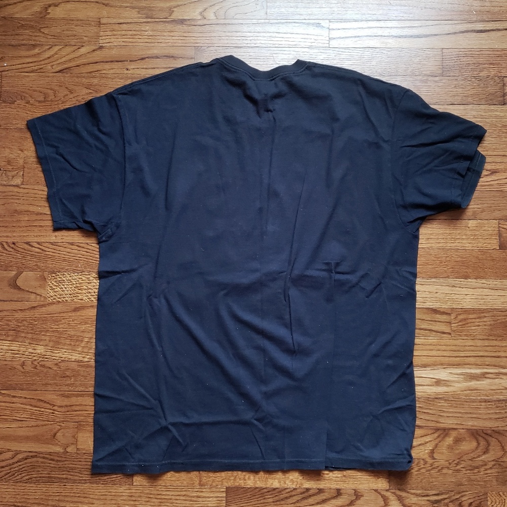 Old D.B. tee! - Picture 3 of 3